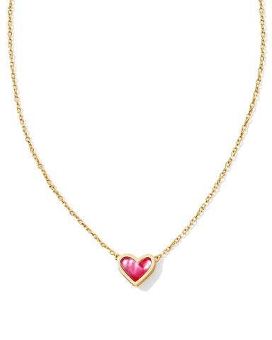 Framed Ari Heart Gold Short Pendant Necklace in Azalea Illusion