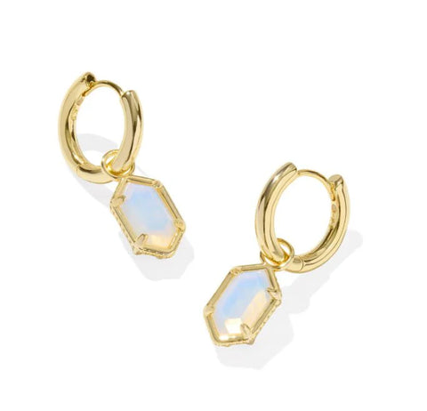 Hallie Huggie Earring in Gold