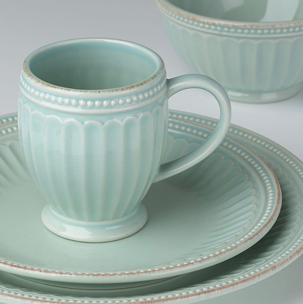 French Perle Groove Ice Blue 4-Piece Place Setting – Michele Jewelry